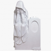 Скульптура женщина под вуалью